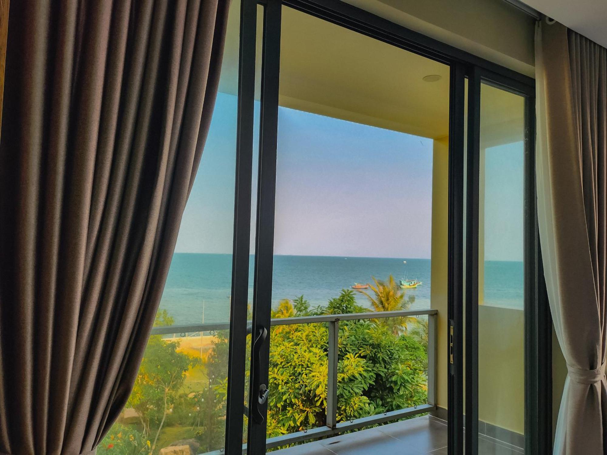 Voyage Phu Quoc Beach Resort Luaran gambar
